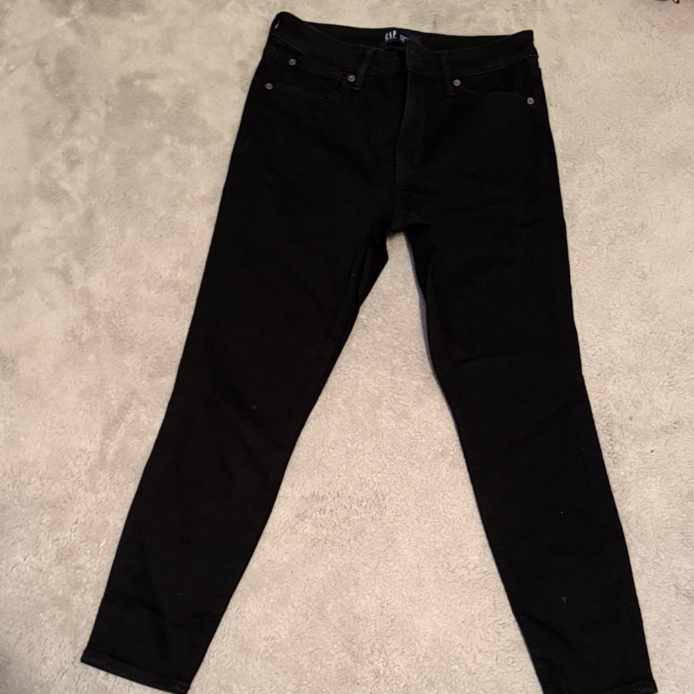 GAP Women's Black Skinny Jeans